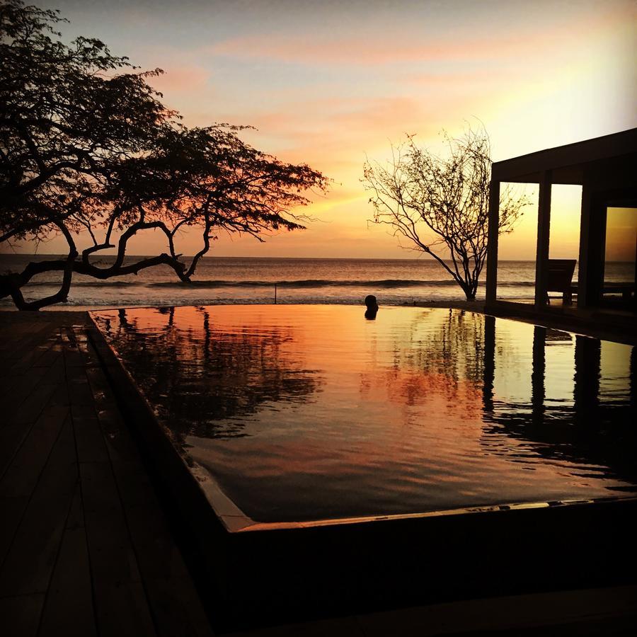99 Surf Lodge El Limón Exteriör bild