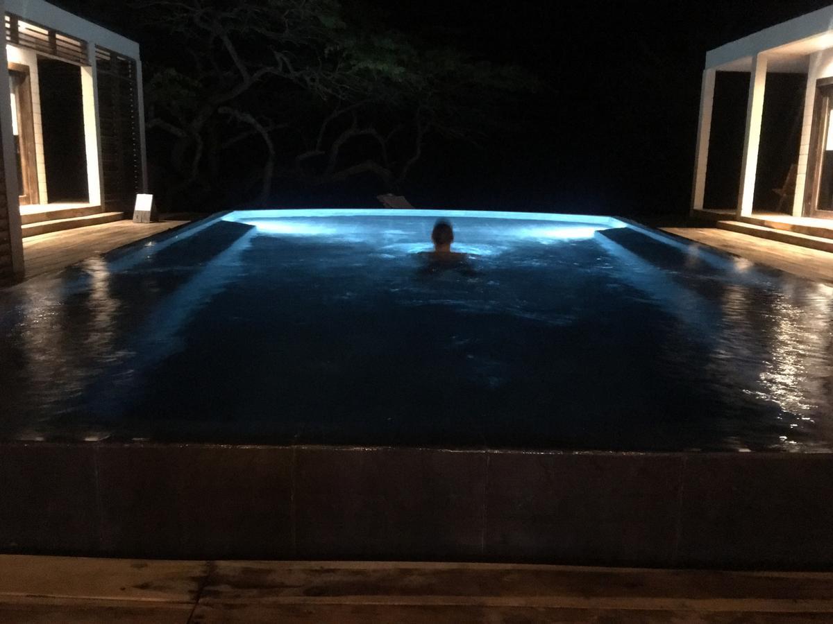 99 Surf Lodge El Limón Exteriör bild